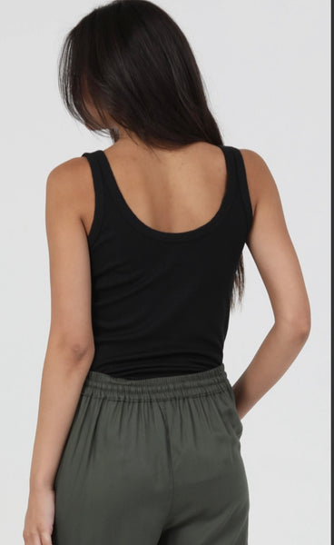 Rue Ribbed Crop Tank | Black