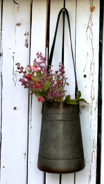 Metal Hanging Flower Holder with Strap