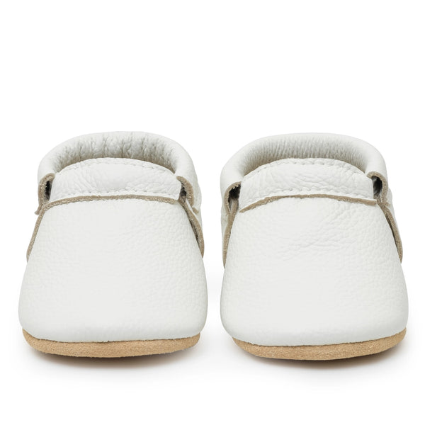 Moccasin | Seashell White