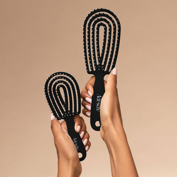 Mini Black Detangling Flexi Brush | Black