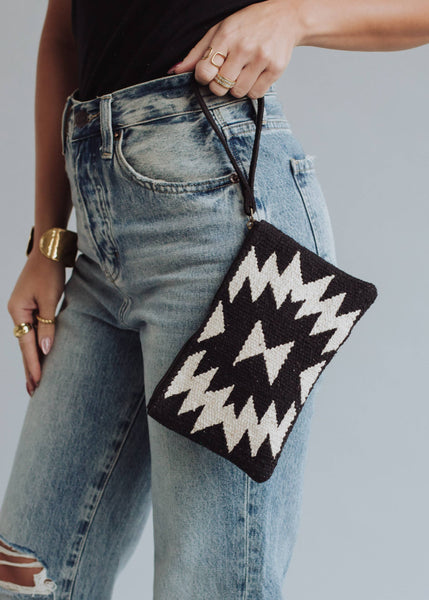 Alicia Black & Cream | Aztec Wristlet