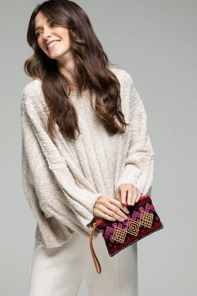Tara Handmade Ethnic Pattern | Wristlet