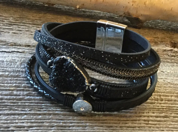 Magnetic Bracelet | Vegan Leather | Black